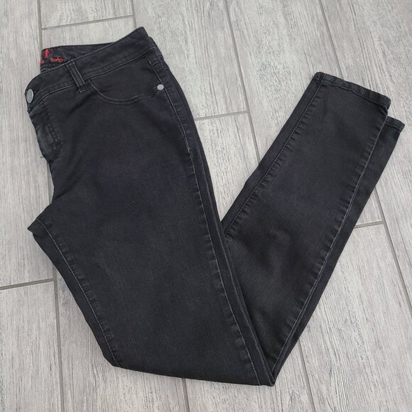 Elle Denim - ELLE women's black skinny jeans size 8R